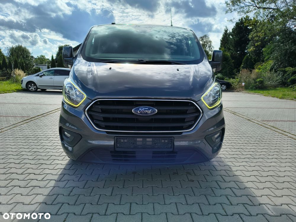 Ford Transit Custom - 13