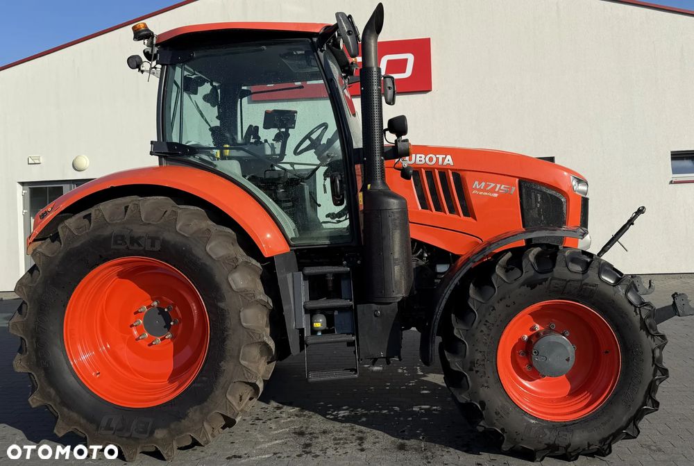 Kubota M7-151 Premium - 9