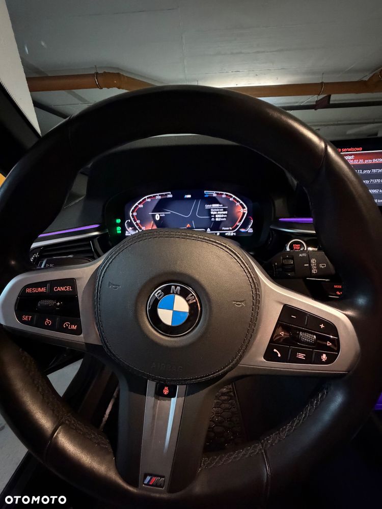 BMW Seria 5 520d xDrive mHEV M Sport sport - 16