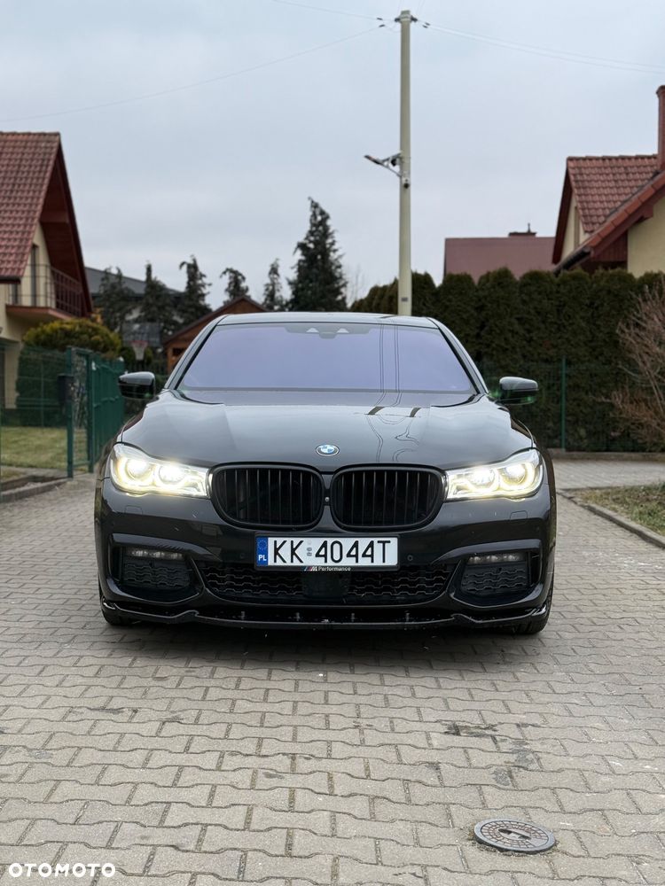 BMW Seria 7 740d xDrive - 21