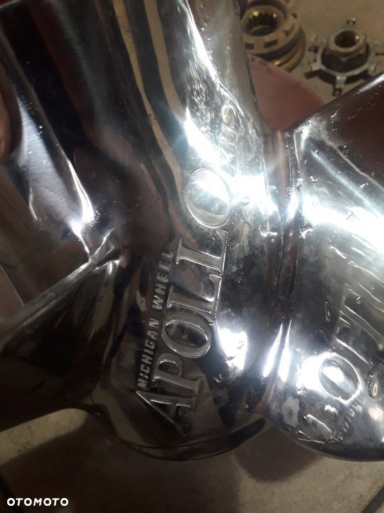 Śruba Napędowa Michigan Wheel Apollo 14 3/8X18 - 3