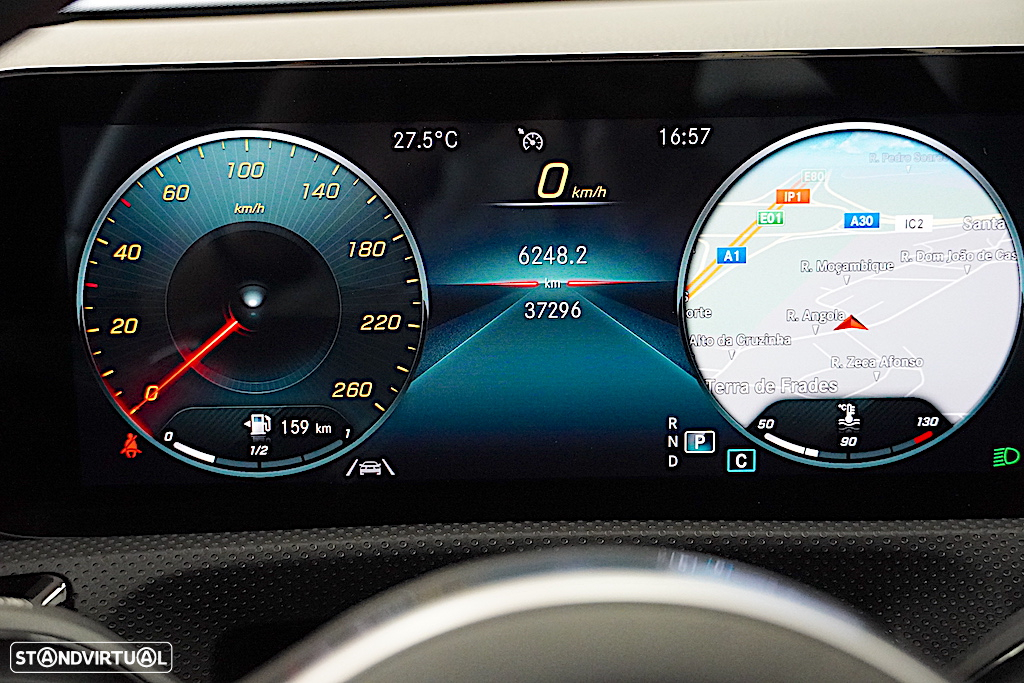 Mercedes-Benz A 180 d AMG Line Aut. - 31