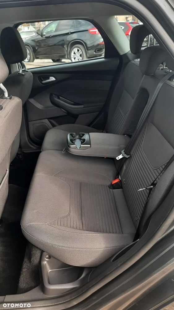 Ford Focus 2.0 TDCi Titanium ASS - 19