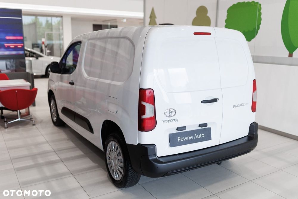 Toyota Proace City - 4