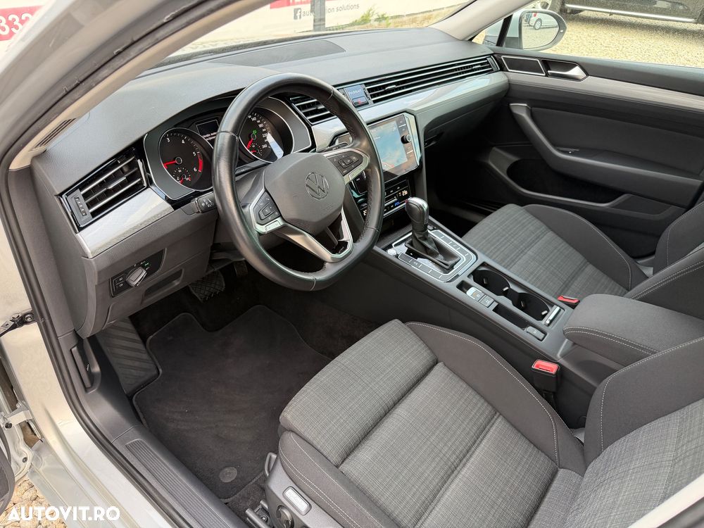 Volkswagen Passat 2.0 TDI SCR DSG - 21