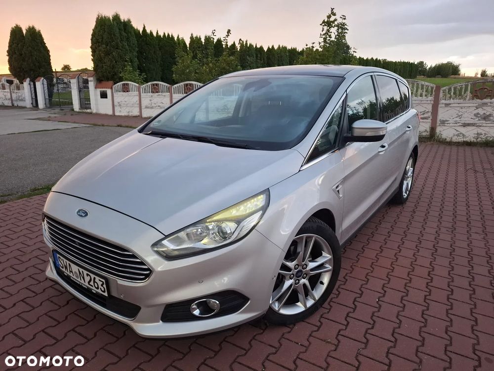 Ford S-Max 2.0 TDCi Titanium - 4