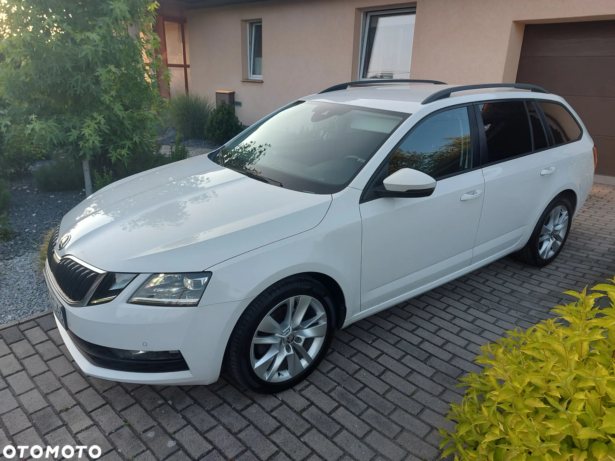 Skoda Octavia 1.6 TDI Ambition - 4
