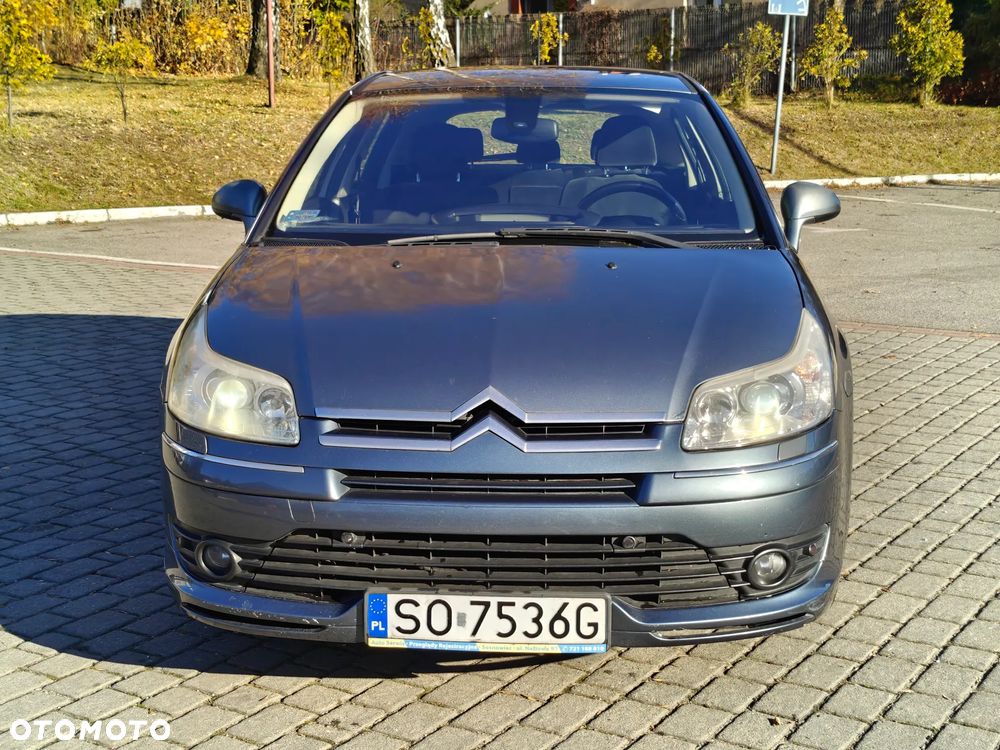 Citroën C4 1.6 HDi FAP Confort - 27