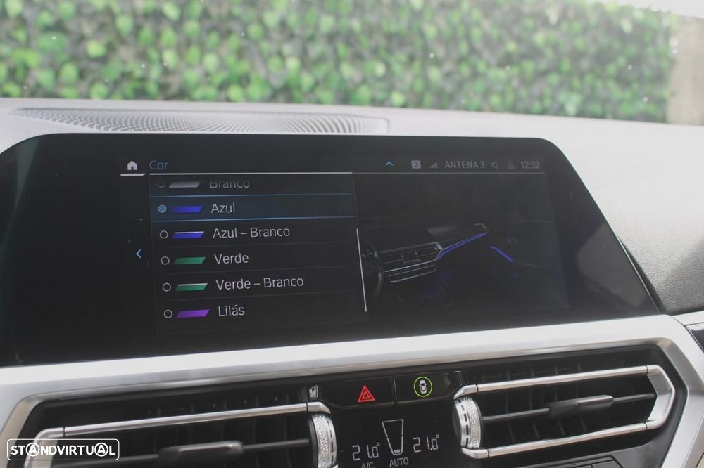 BMW 320 e Line Sport Auto - 31