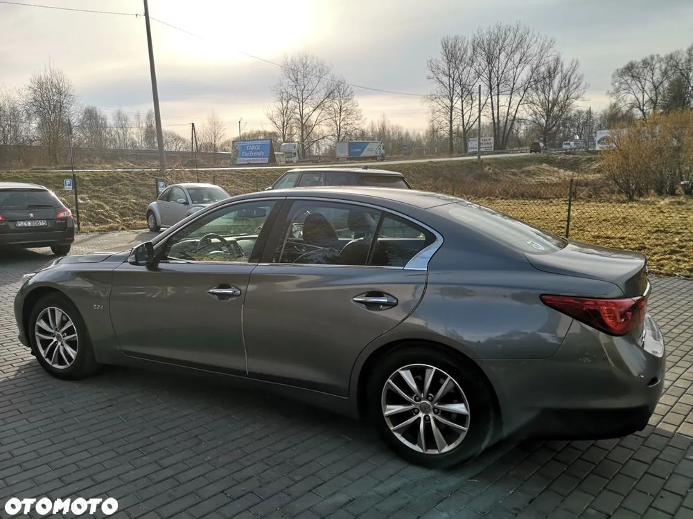 Infiniti Q50 - 8