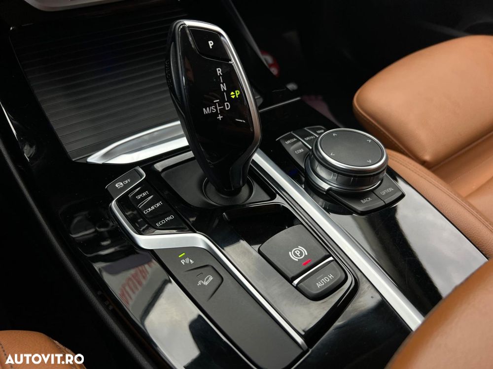 BMW X3 xDrive20d AT xLine - 20