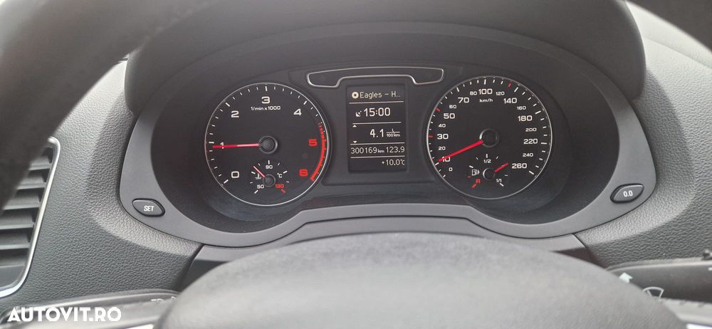 Audi Q3 2.0 TDI - 9
