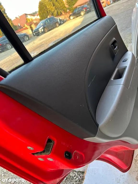 Drzwi lewe tył tylna Daihatsu Sirion II Justy IV bez malowania - 10