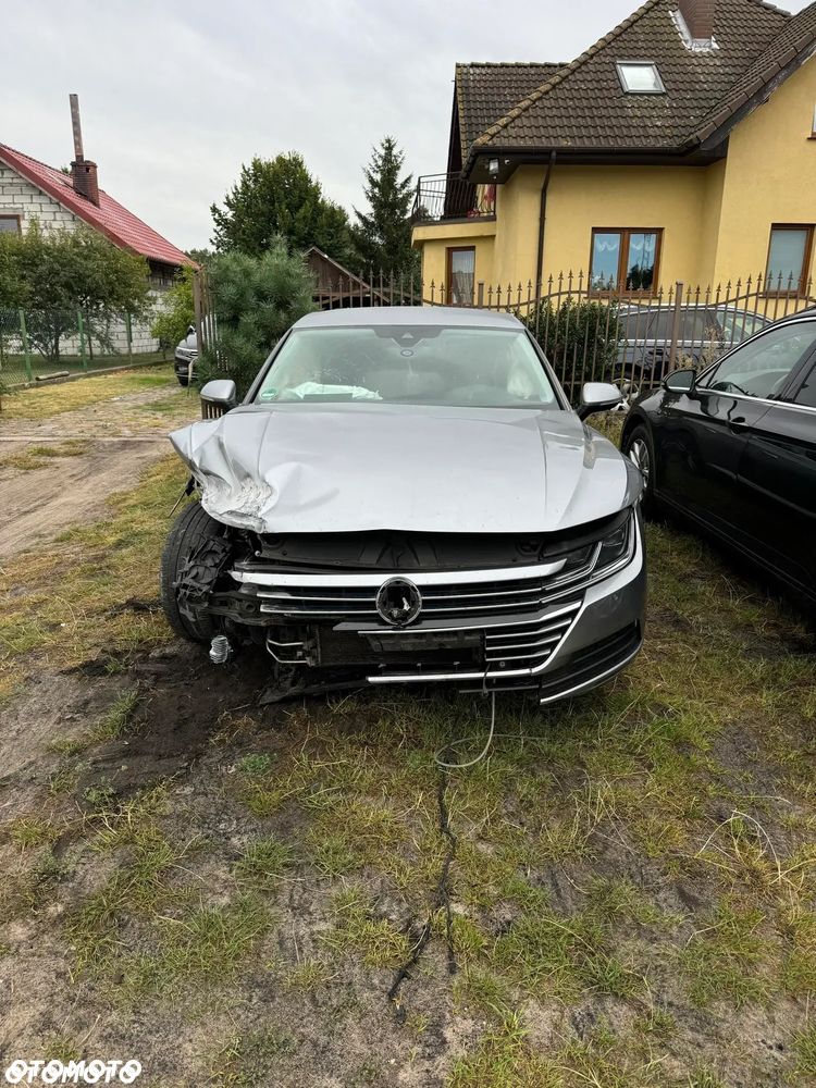 Volkswagen Arteon 2.0 TDI SCR Essence - 13