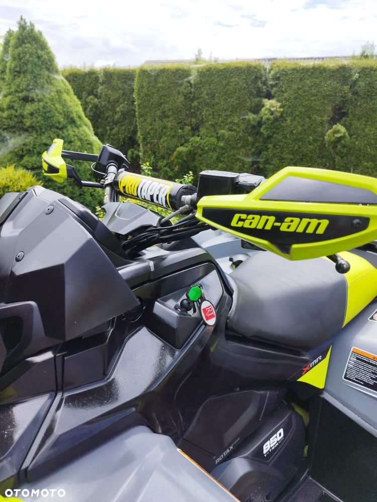 Can-Am Outlander - 4