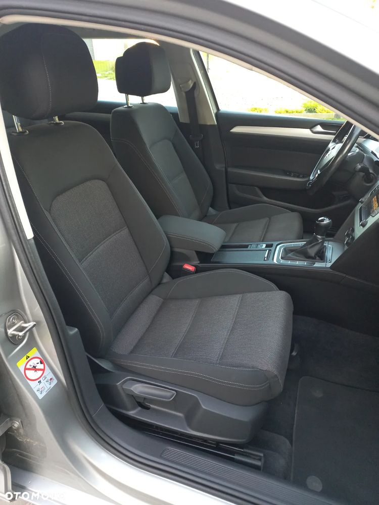 Volkswagen Passat Variant - 10