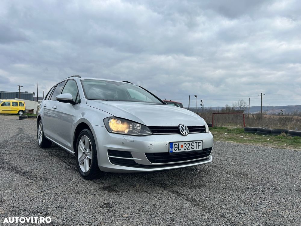 Volkswagen Golf 1.6 TDI DPF DSG BlueMotion Technology Comfortline - 20