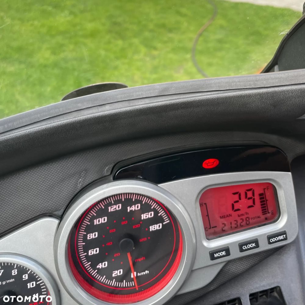 Gilera Nexus 500 - 8