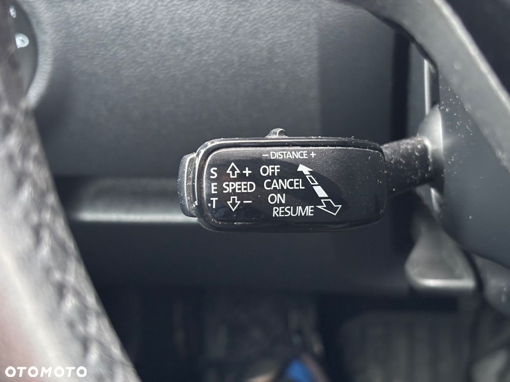 Skoda Octavia 1.6 TDI SCR Ambition DSG - 20