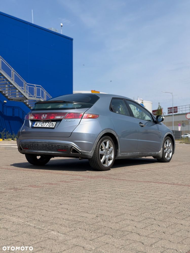 Honda Civic 1.8 Comfort - 6