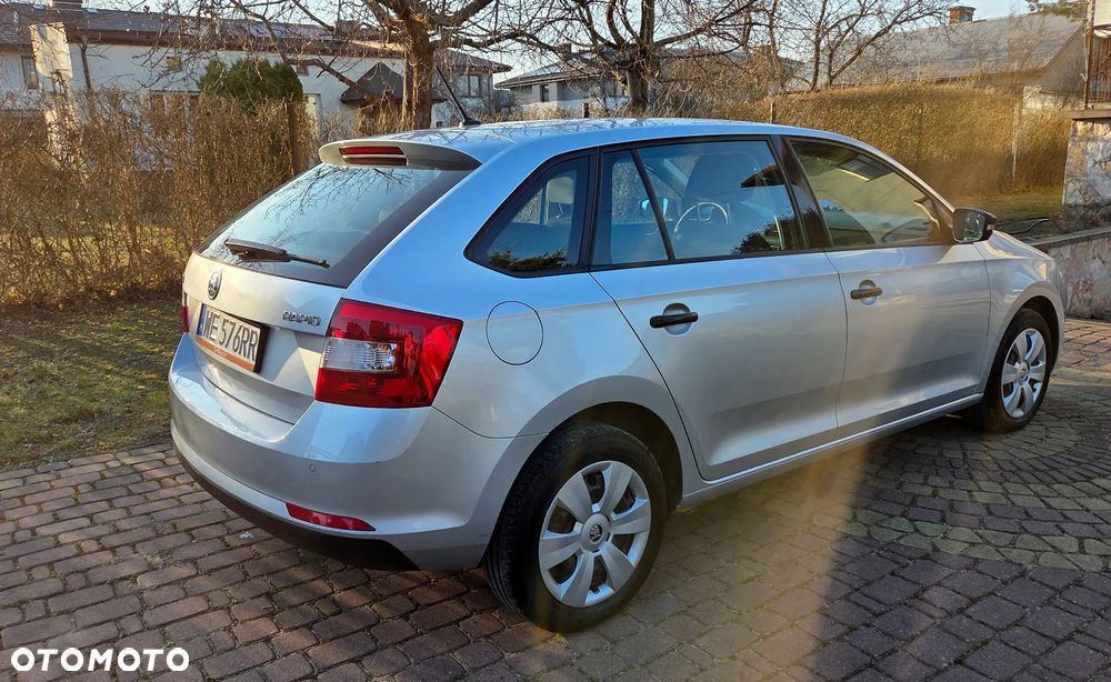 Skoda RAPID 1.2 TSI Active - 4