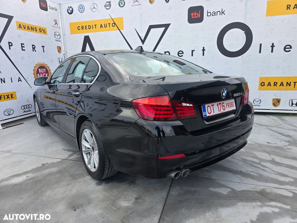 BMW Seria 5 520d - 6