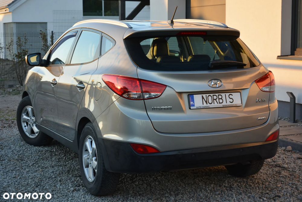 Hyundai ix35 - 18
