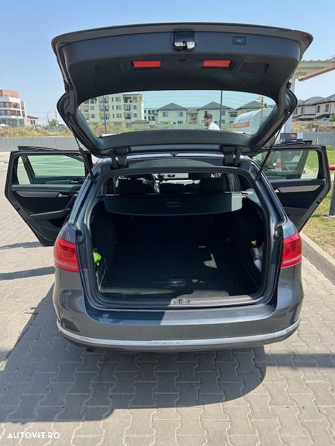 Volkswagen Passat - 7