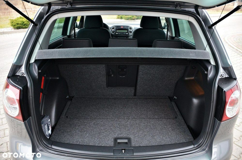 Volkswagen Golf Plus - 23