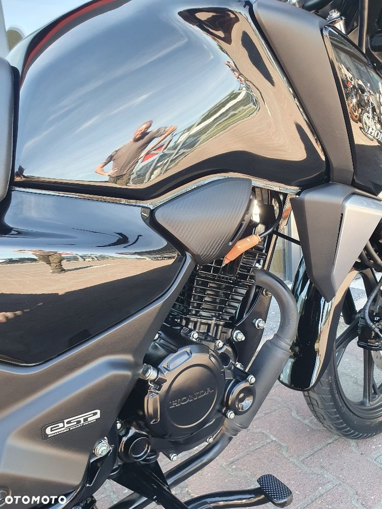 Honda CBF - 35