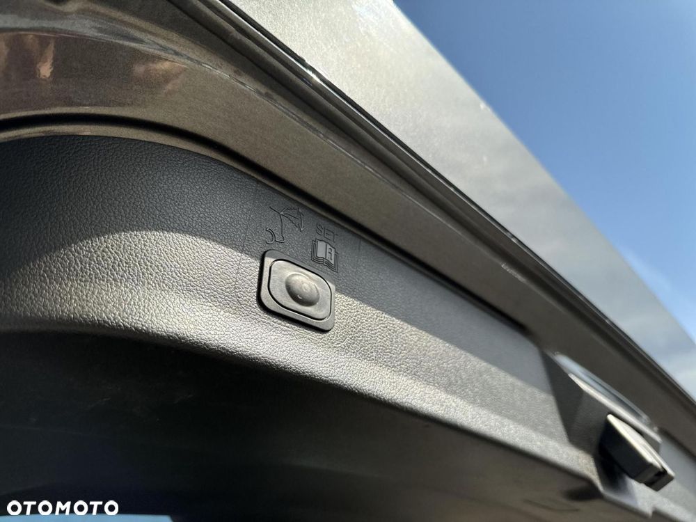 Ford Kuga 2.0 TDCi AWD ST-Line Black - 22