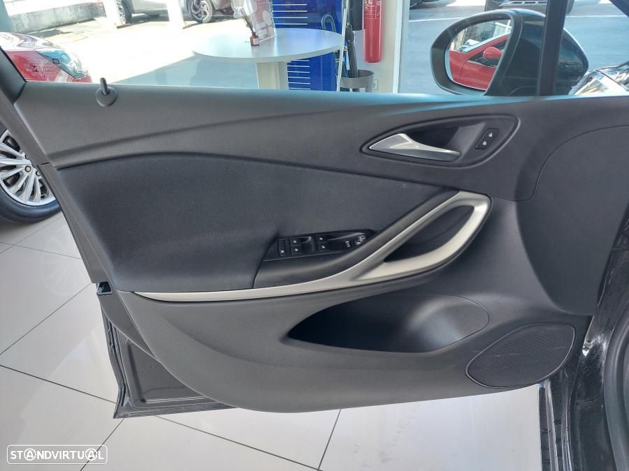 Opel Astra Sports Tourer 1.5 D Business Edition S/S - 11