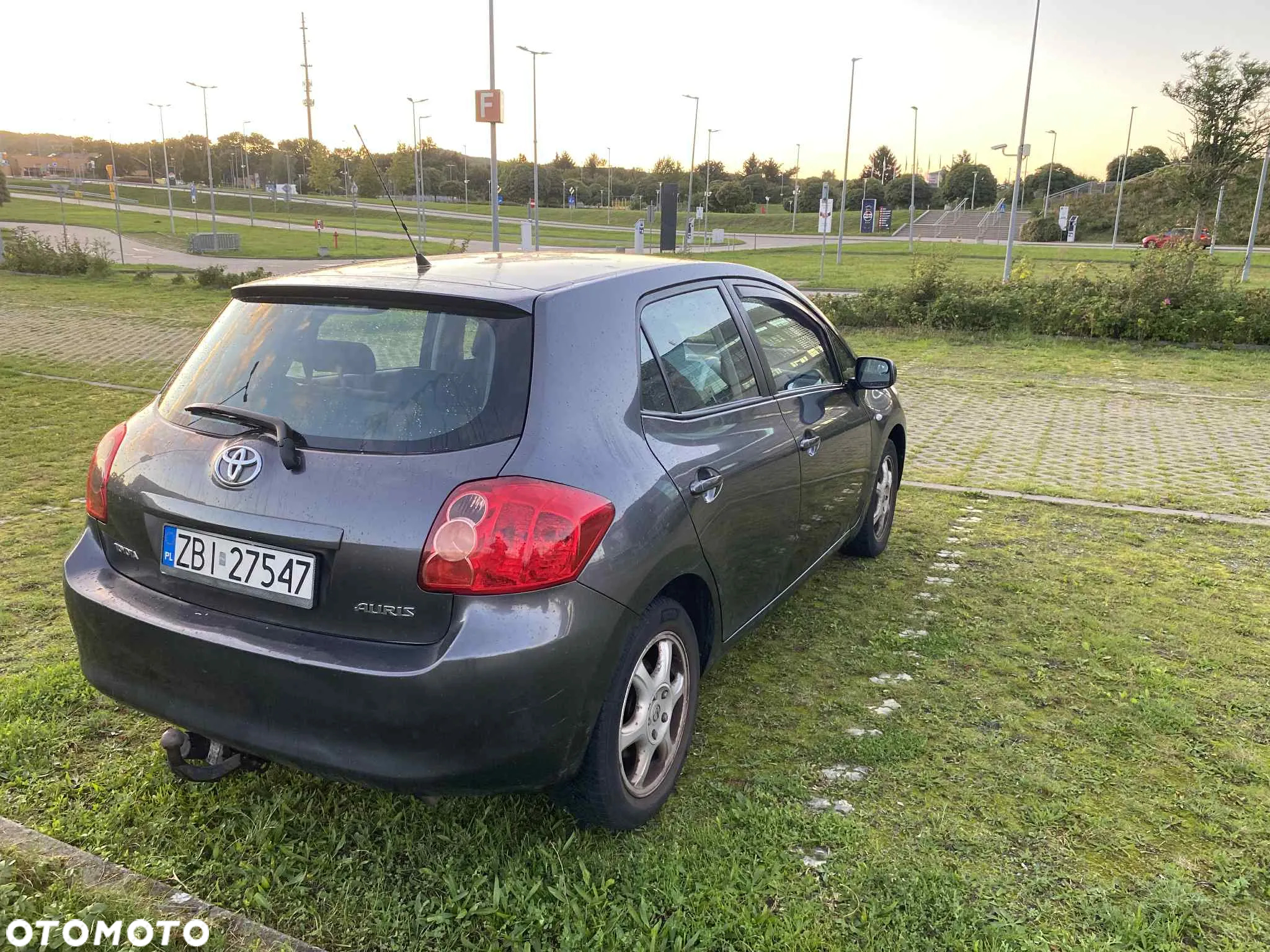 Toyota Auris 1.6 VVT-i Premium MM - 22