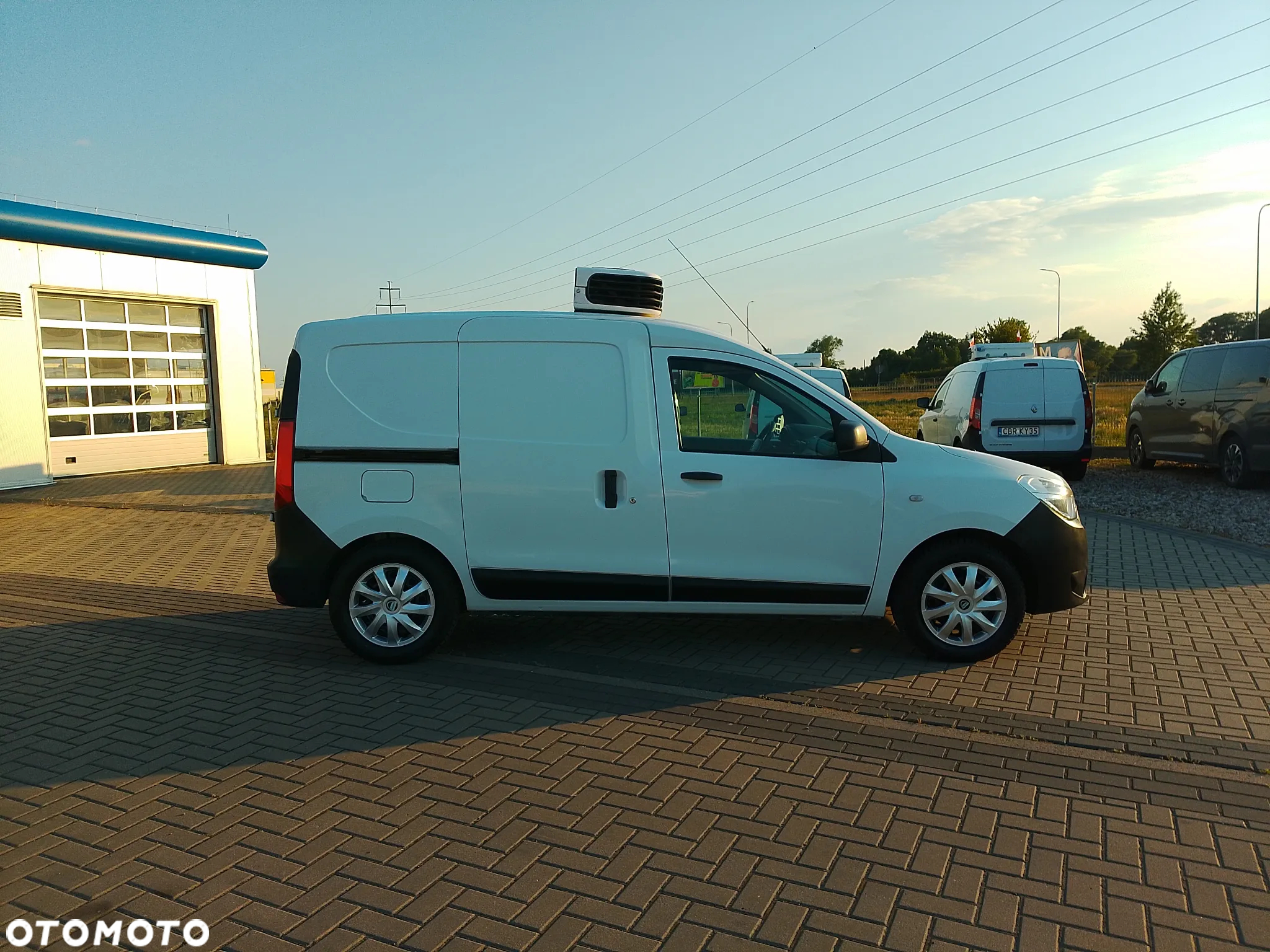 Dacia Dokker L2 Long Maxi Nowa Izoterma Chłodnia Mroźnia do lodów minus 20 stopni Carrier PL na stoku - 6