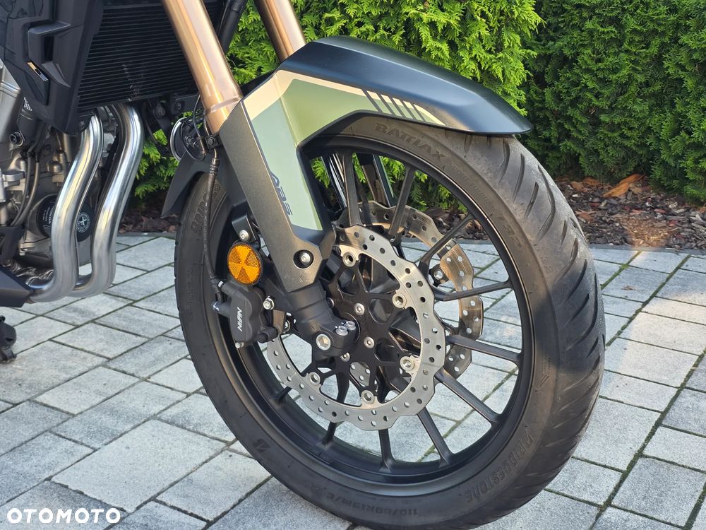 Honda CB - 6