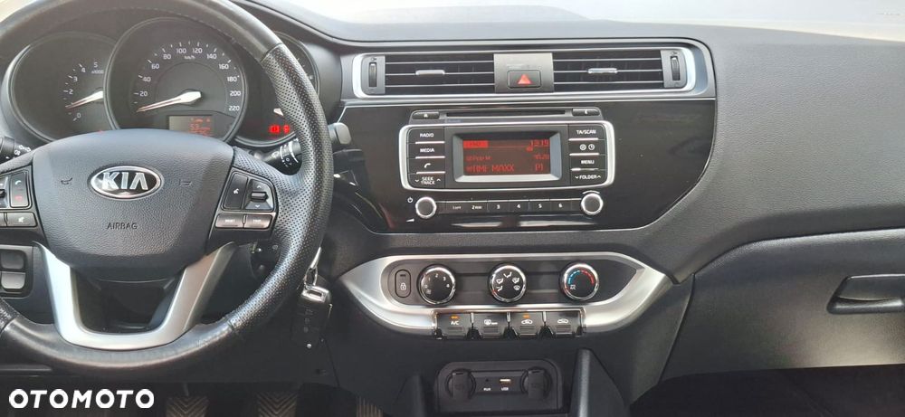 Kia Rio 1.1 CRDI Attract - 14