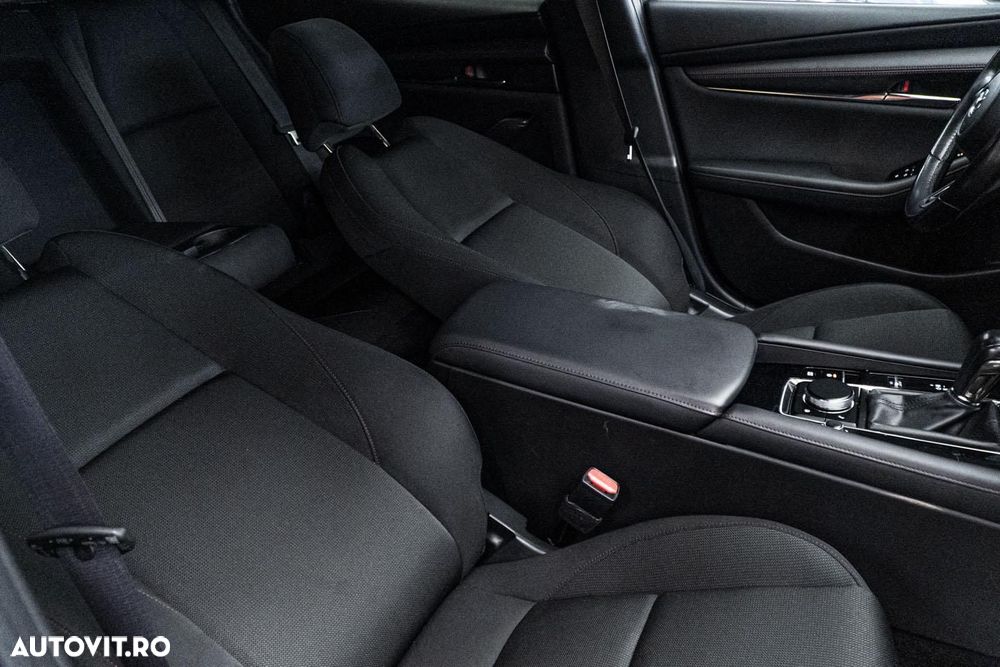 Mazda 3 e-SKYACTIV-G 150 M HYBRID DRIVE EXCLUSIVE-LINE - 38