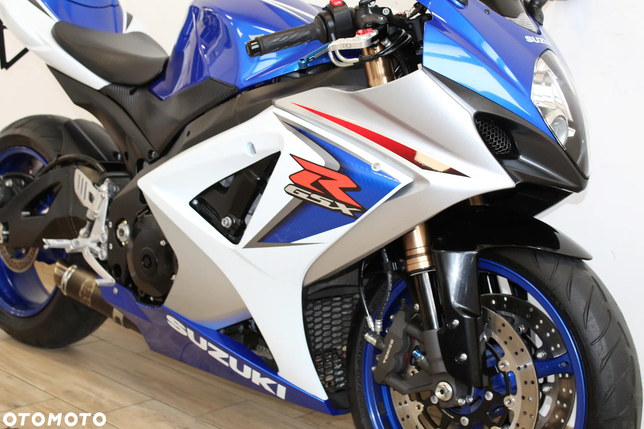 Suzuki GSX-R - 3