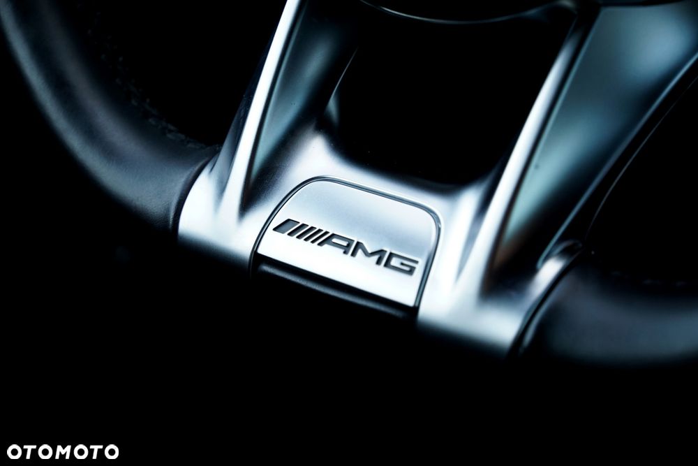 Mercedes-Benz AMG GT 43 4Matic+ Speedshift TCT 9G - 31