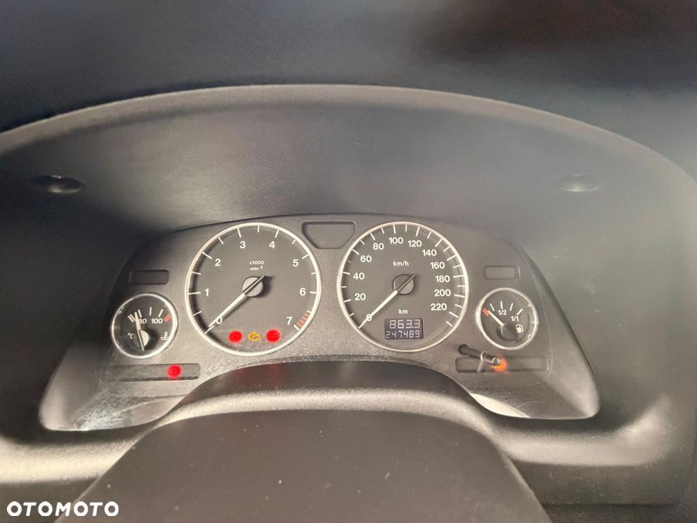 Opel Astra 1.6 - 11