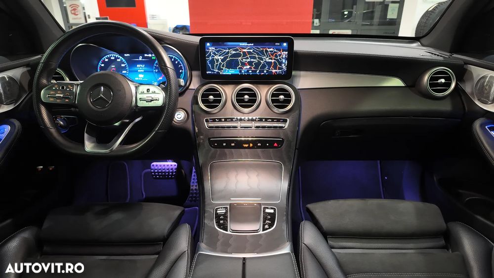 Mercedes-Benz GLC - 19