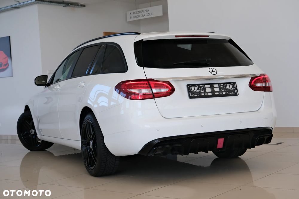 Mercedes-Benz Klasa C 180 (BlueTEC) d - 11