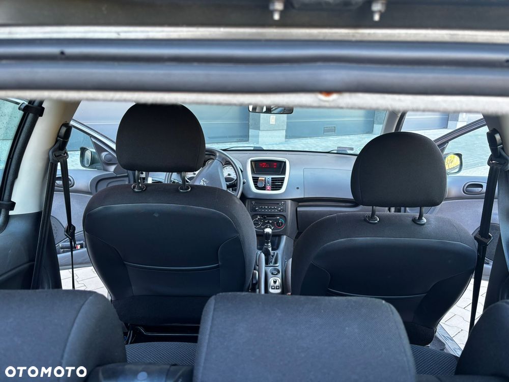 Peugeot 206 plus 75 - 8