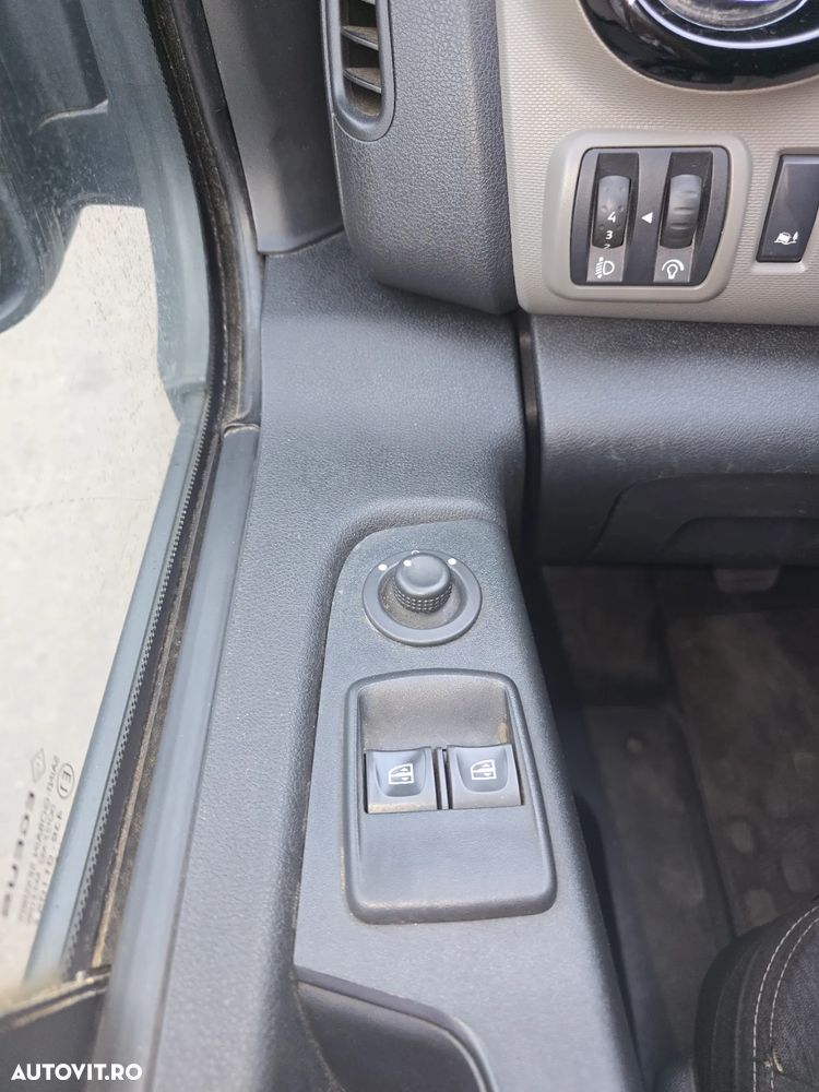 Nissan NV300 - 13