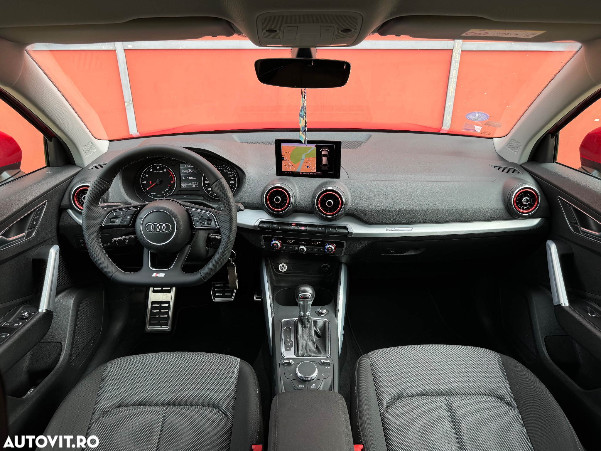 Audi Q2 30 TFSI S tronic sport - 5