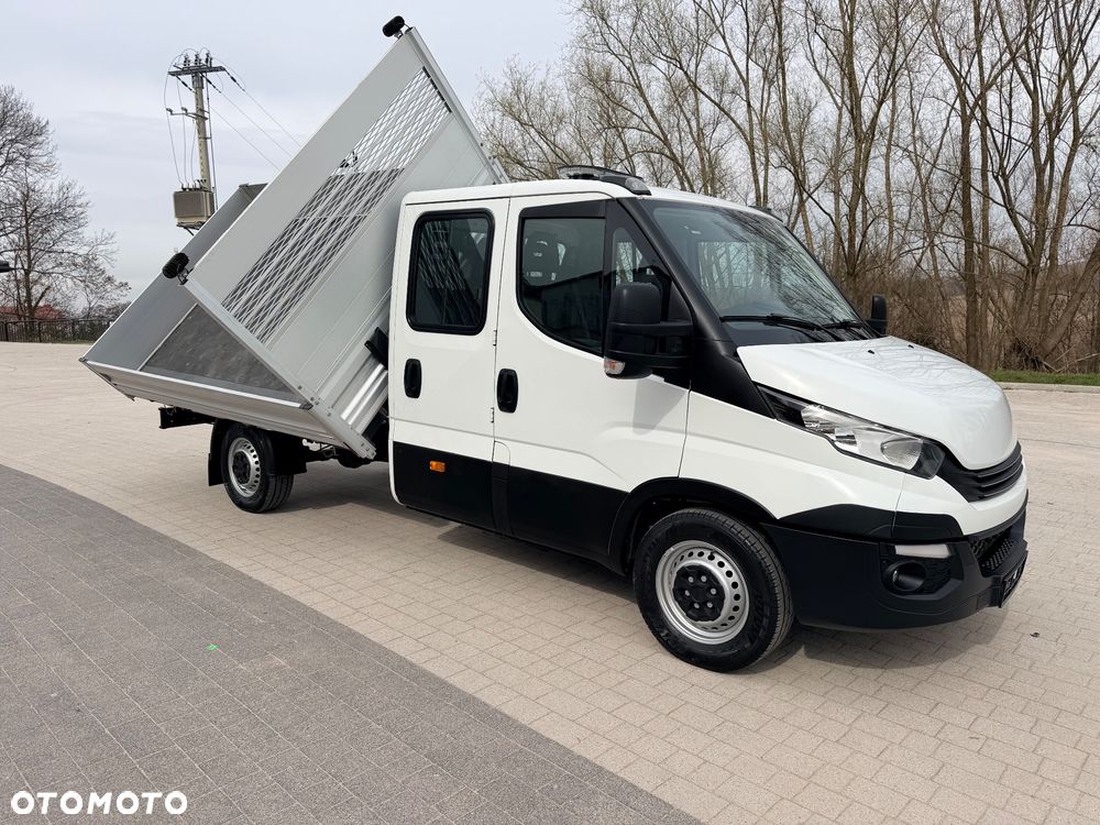 Iveco DAILY 35C14 WYWROTKA TROJSTRONNA PODWÓJNA KABINA DOKA 7 MIEJSC TEMPOMAT  KLIMATYZACJA 140KM Doka Euro 6