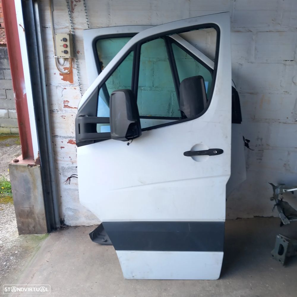 Portas mercedes benz w906 - 1