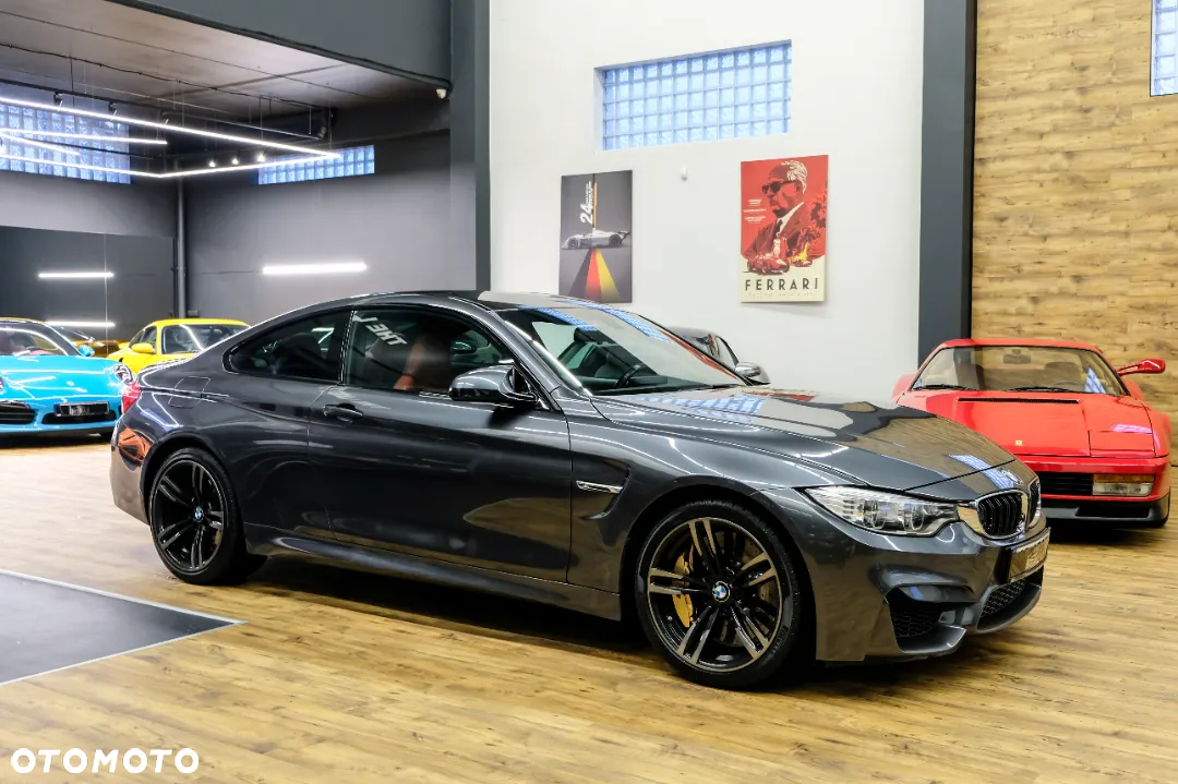 BMW M4 DKG - 3