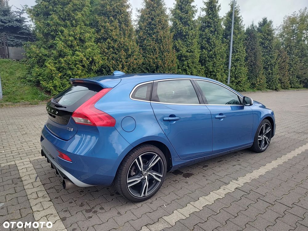 Volvo V40 T5 Drive-E R-Design Momentum - 8