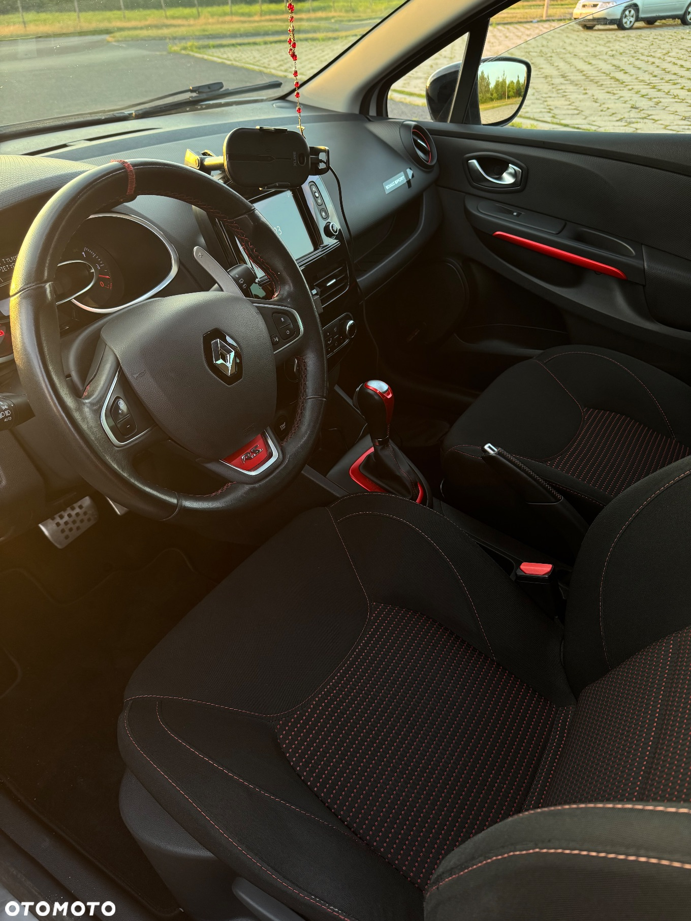 Renault Clio - 7